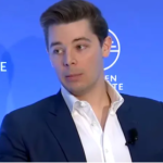 OpenAI COO在CNBC访谈：十年展望，与计算机对话成日常，AI仍处黎明时期-