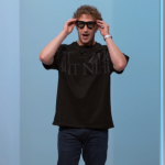 全球最先进AR眼镜，黄仁勋试了都说好！小扎笑了，苹果哭了-