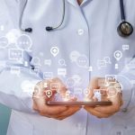 AI医疗能救命也能要命:研究发现22% AI医疗建议可能导致死亡-